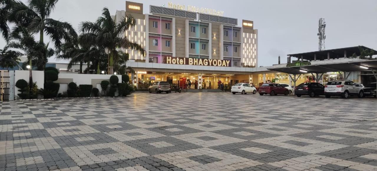 Hotel Bhagyoday Limodara Exterior photo